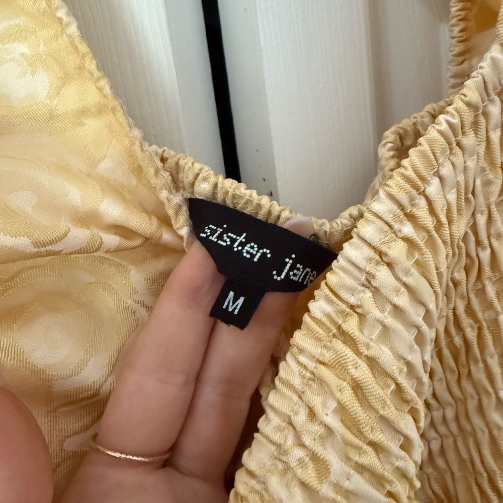 Sister Jane Marigold Jacquard Tiered Dress β Venetian Gold Size Medium - Picture 2 of 6